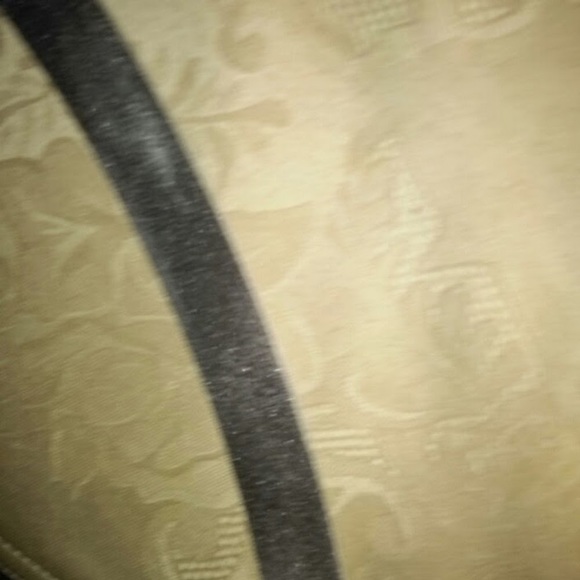 Meet your Posher, Beverly - Picture 1 of 1